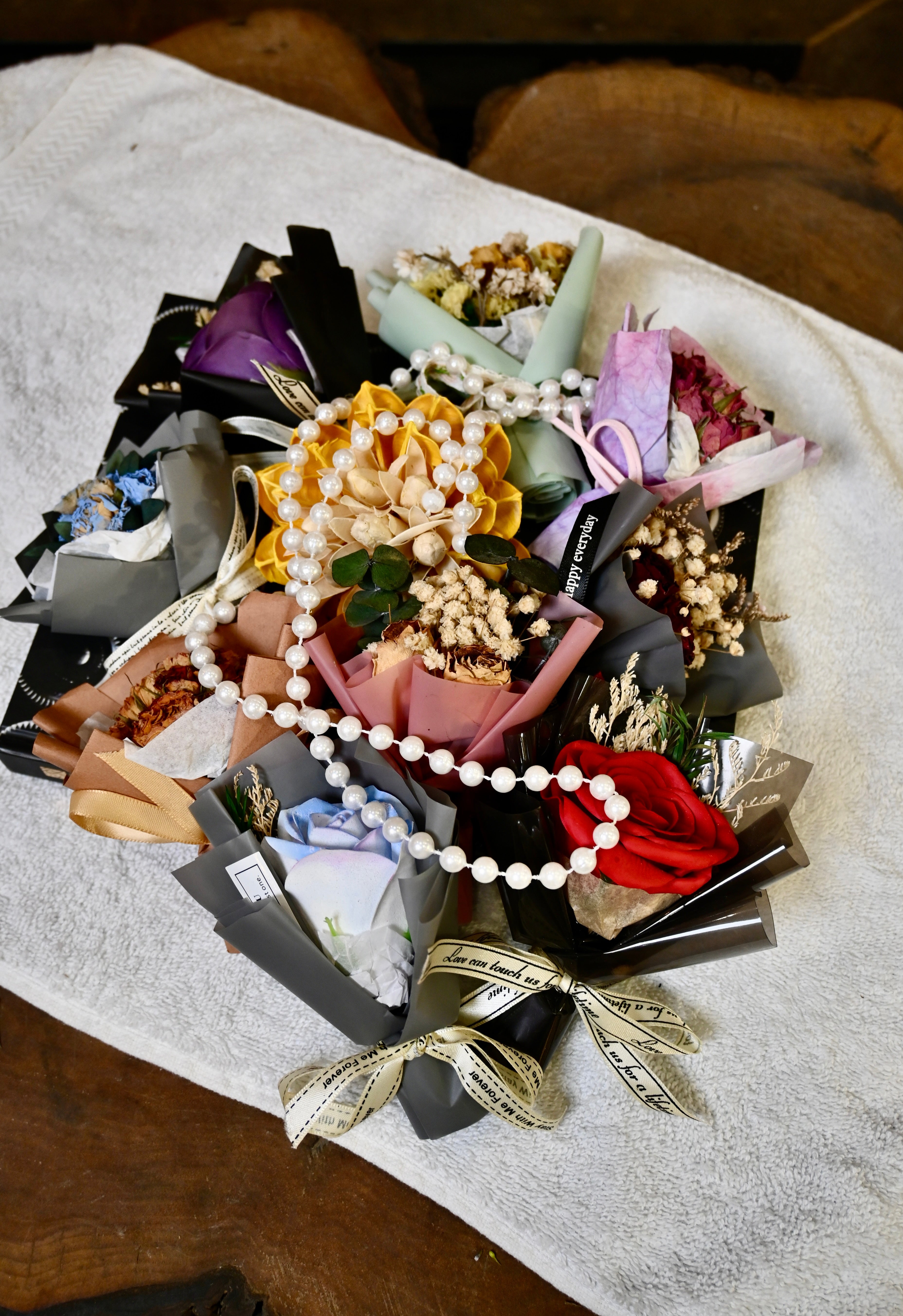 Dried & Preserved Mini Bouquet
